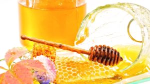 Как использовать капустный лист с медом от кашля ребенку